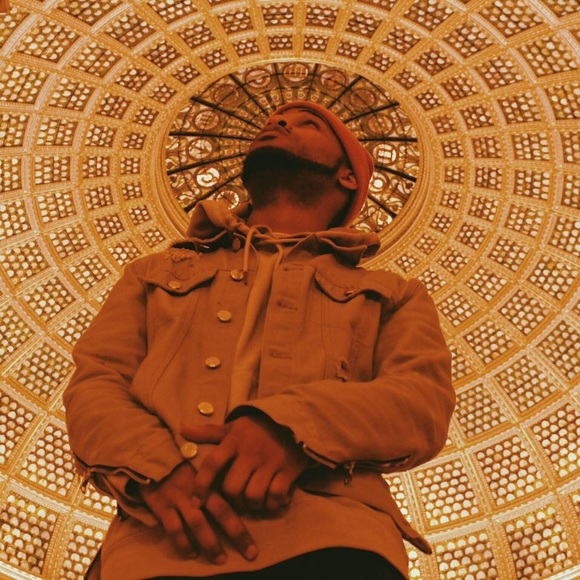 Meet your Posher, Antonio - Picture 1 of 1